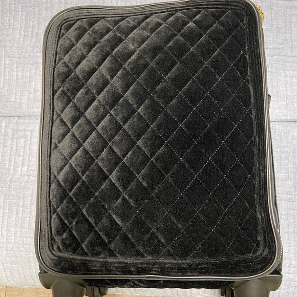 Coco Case Rolling Trolley Quilted Velvet - Picture 13 of 16